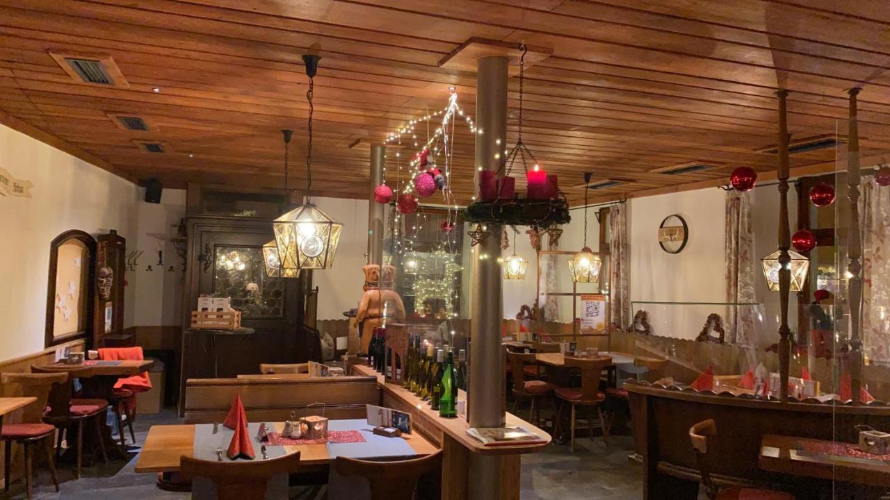 Gasthaus Zum Hirschen Staufen im Breisgau Zewnętrze zdjęcie
