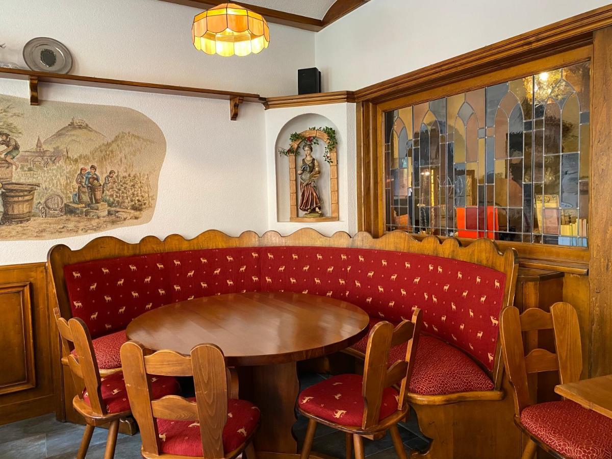Gasthaus Zum Hirschen Staufen im Breisgau Zewnętrze zdjęcie